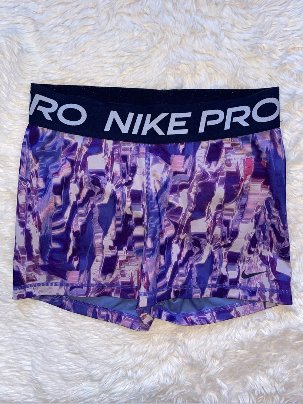 Nike pros purple print Nike Pro shorts women’s M medium compression gym dri fit